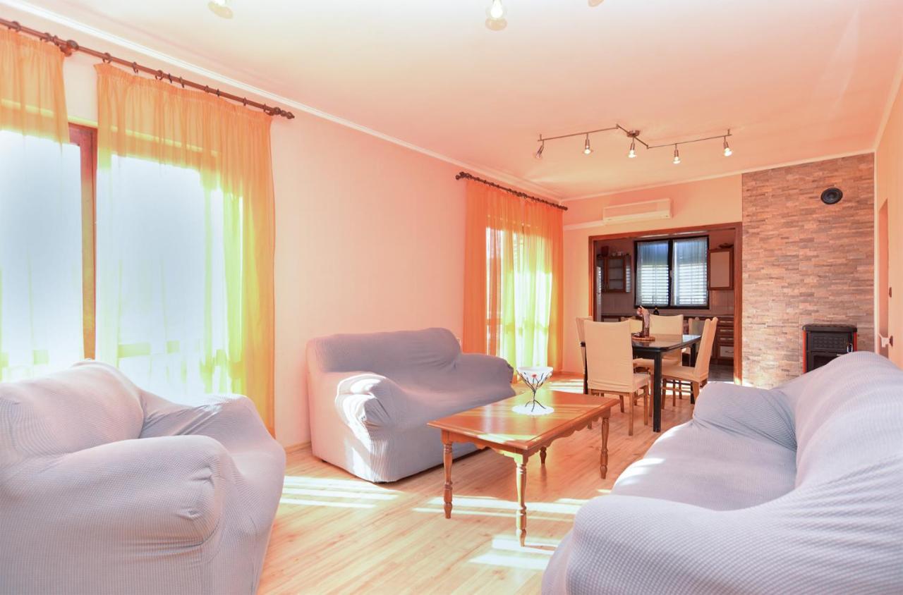Apartments Danijel 1956 普拉 外观 照片