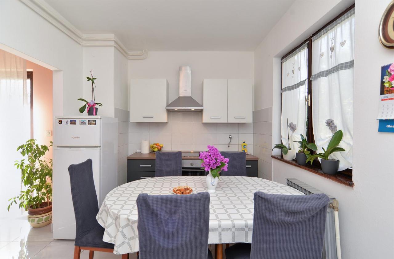 Apartments Danijel 1956 普拉 外观 照片