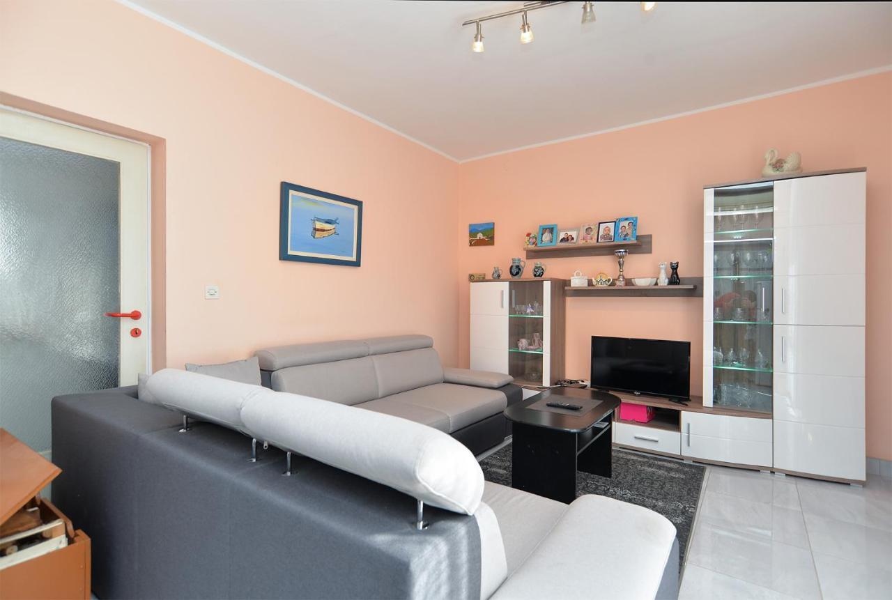 Apartments Danijel 1956 普拉 外观 照片