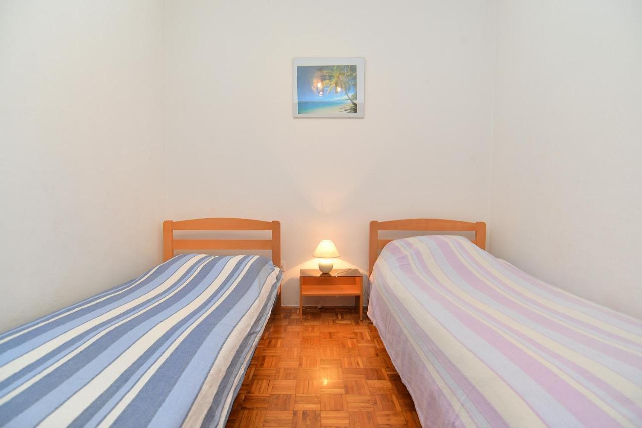 Apartments Danijel 1956 普拉 外观 照片